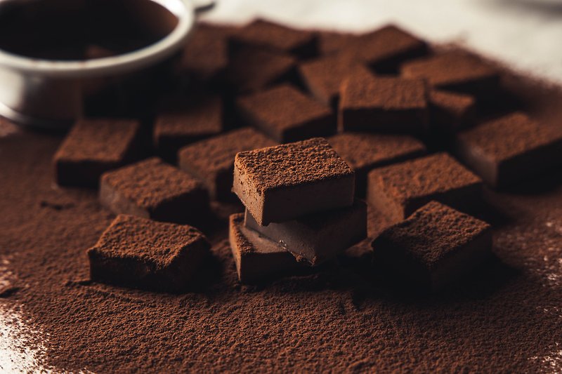 Earl Grey Nama Chocolate - Chocolate - Fresh Ingredients Brown