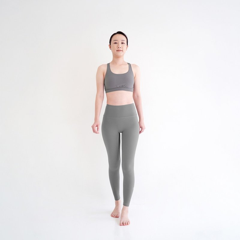 【Mukasa】LISSOM Lightweight Naked Yoga Pants-Mushroom Gray- MUK-23901 - ชุดโยคะ - วัสดุอื่นๆ สีเทา