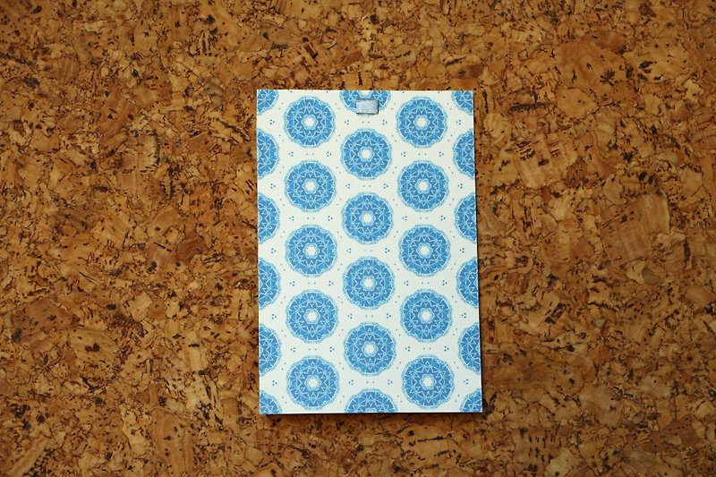 Twelve angle blue and white pattern postcard - การ์ด/โปสการ์ด - กระดาษ สีน้ำเงิน
