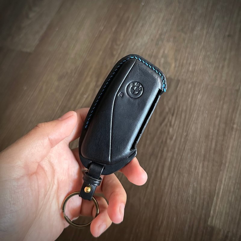 BMW key fob cover, car key cover, BMW XM ix 760i X7 i7 i8 - ที่ห้อยกุญแจ - หนังแท้ สีดำ