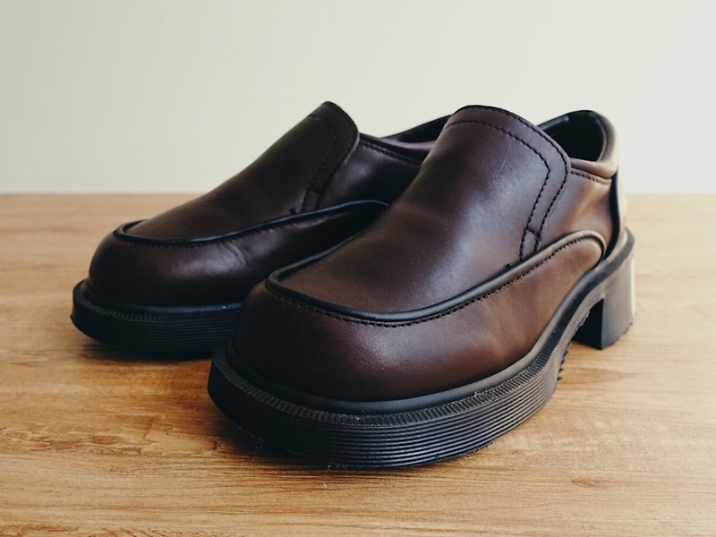 Vintage Shoes / Dr.Martens Martin / Leather shoes no.9 - รองเท้าหนังผู้หญิง - หนังแท้ สีนำ้ตาล