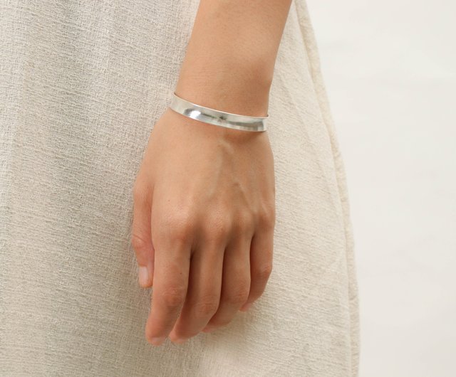 a&g スターリングシルバー フルール・ド・リス ブレスレット a&g スターリングシルバー フルール・ド・リス ブレスレット