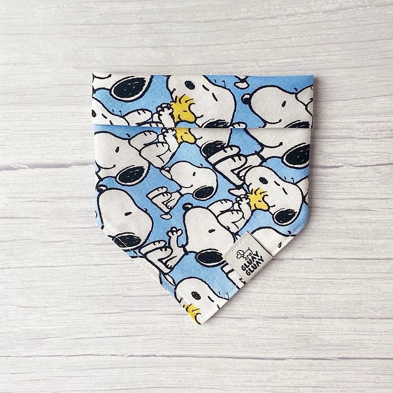 Snoopy: Dog and cat bandana - Collars & Leashes - Other Materials 