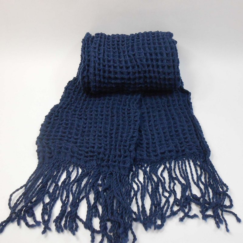 Woven handmade scarf-100% merino wool scarf 15 dark blue - ผ้าพันคอถัก - ขนแกะ สีน้ำเงิน