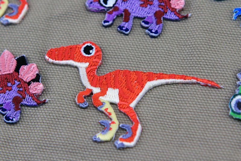 Crimson runner self-adhesive embroidered cloth stickers-dinosaur resurrection series - Knitting, Embroidery, Felted Wool & Sewing - Thread Red