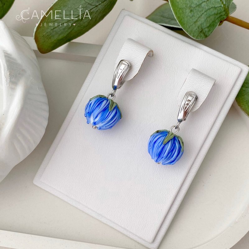 Clover Plant Blue Earrings: Original Handmade 925 Silver Jewelry - ต่างหู - เงินแท้ สีน้ำเงิน