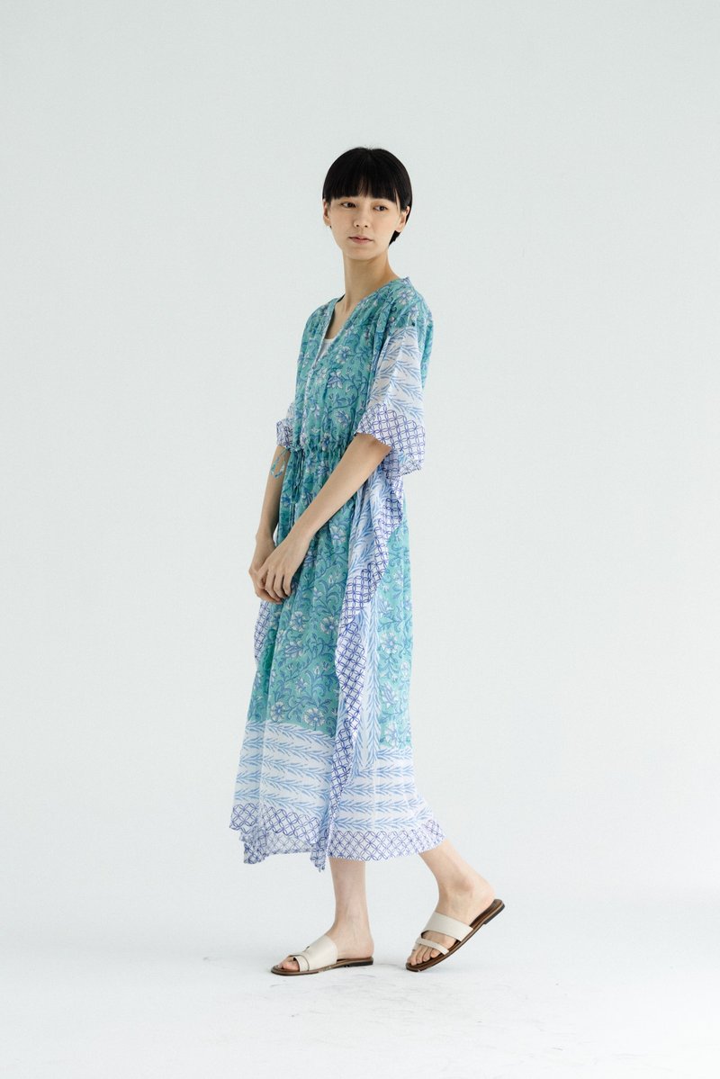 Buttoned butterfly long dress_aqua mint - ชุดเดรส - ผ้าฝ้าย/ผ้าลินิน สีน้ำเงิน