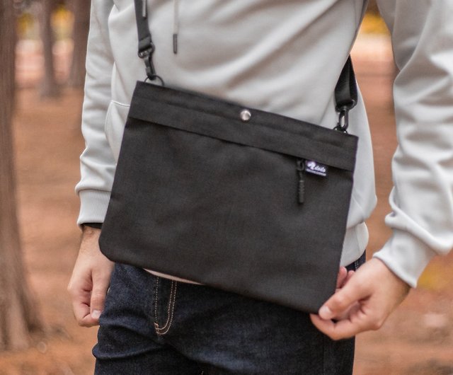 Lightweight Multipurpose Crossbody Bag - Shop dodo Functional Outerwear  Messenger Bags & Sling Bags - Pinkoi