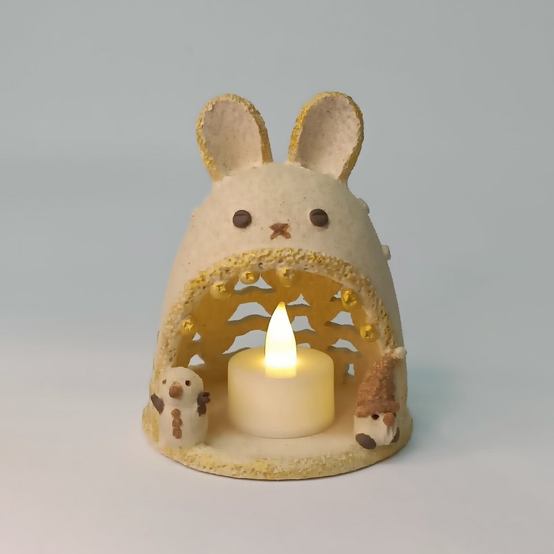 Bunny Christmas Light House/Ceramics/Original - เทียน/เชิงเทียน - ดินเผา 