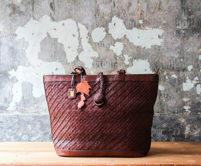 woven leather shoulder bag
