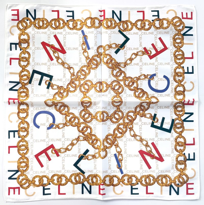 Celine Paris Vintage Handkerchief Jewelry Golden Chain 20 x 19.5 inches. - 手帕 - 棉．麻 金色