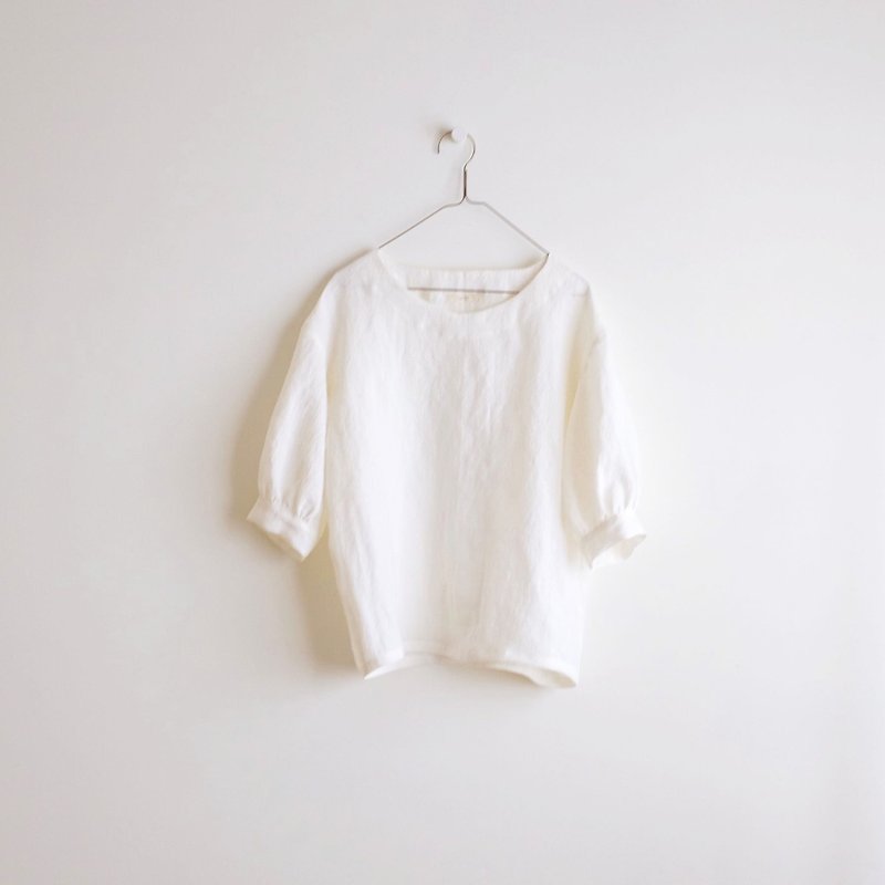 Daily hand clothes weather sunny clouds white seven-point sleeves blouse washed linen - เสื้อผู้หญิง - ผ้าฝ้าย/ผ้าลินิน ขาว