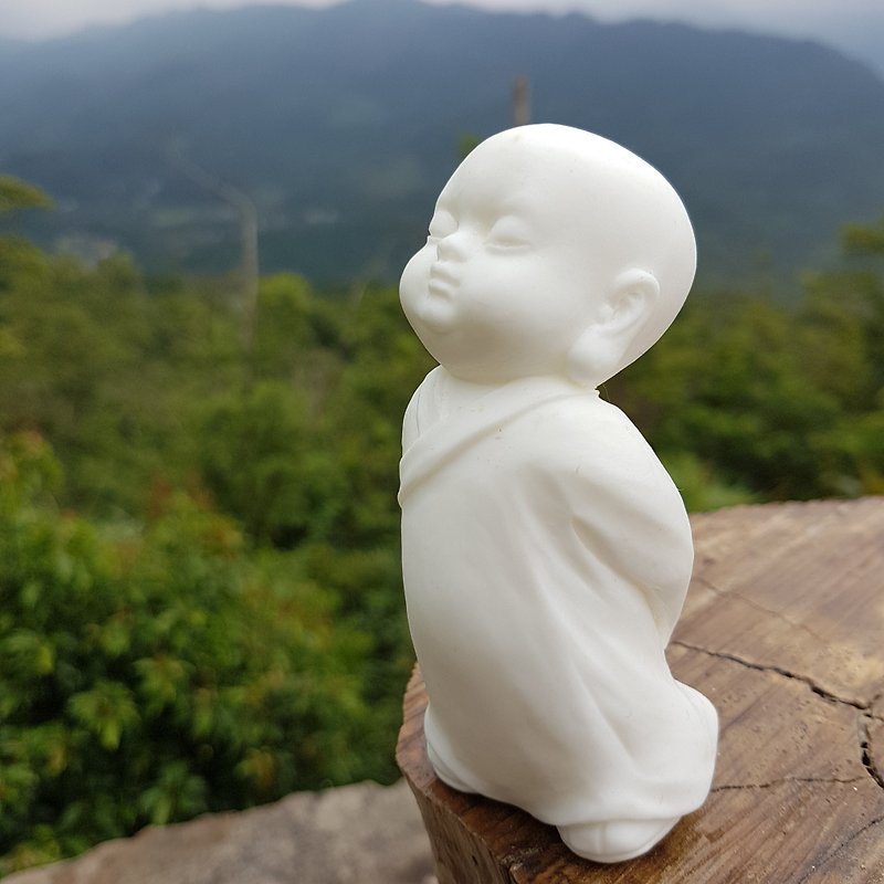 Miniature cute meditation Monk 1803, Zen/Fairy Garden Supplies DIY Accessory - Fragrances - Other Materials White