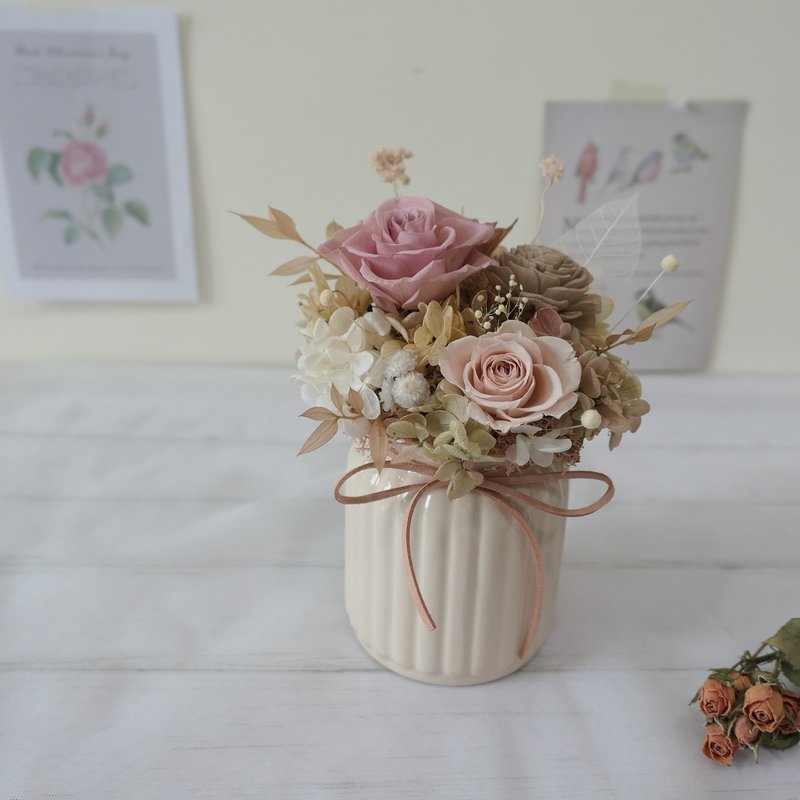 [Pink Milk Bottle Preserved Flower Table Flower] Home Decoration/New Home Gift/Opening Gift/Gift Giving - Dried Flowers & Bouquets - Plants & Flowers Pink