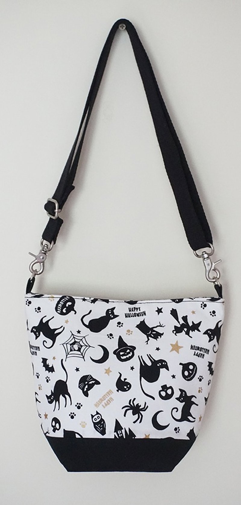 萬聖節側肩小包 - 側背包/斜背包 - 棉．麻 黑色