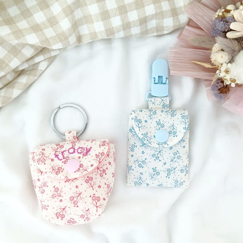 Country style flowers-2 colors are available. Pacifier bag (name can be embroidered) - Omamori - Cotton & Hemp Blue