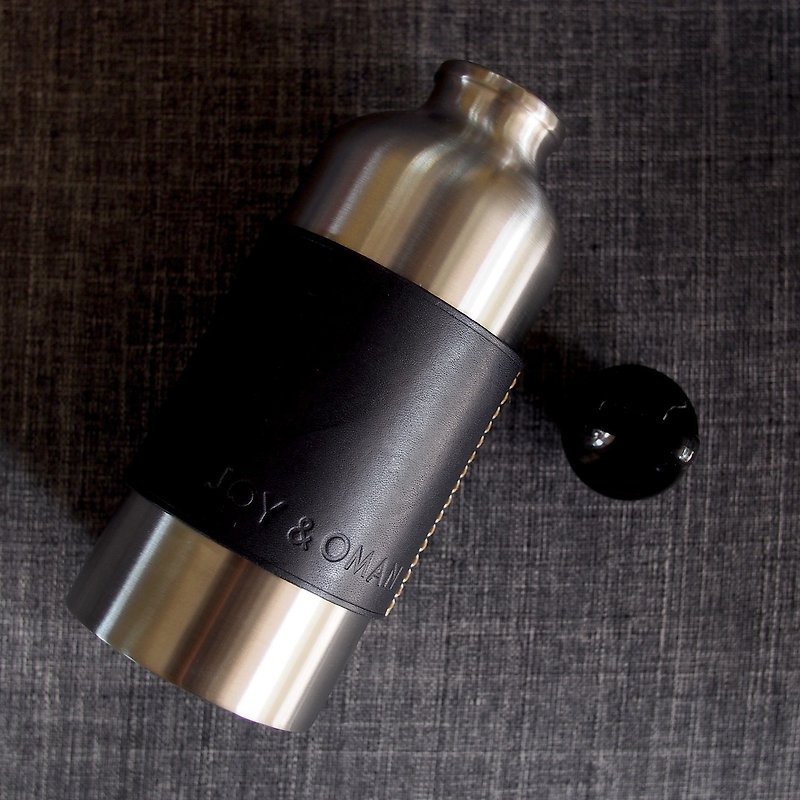 Customized - Personalized leather bottle sleeve include stainless water bottle - Pitchers - Genuine Leather Black