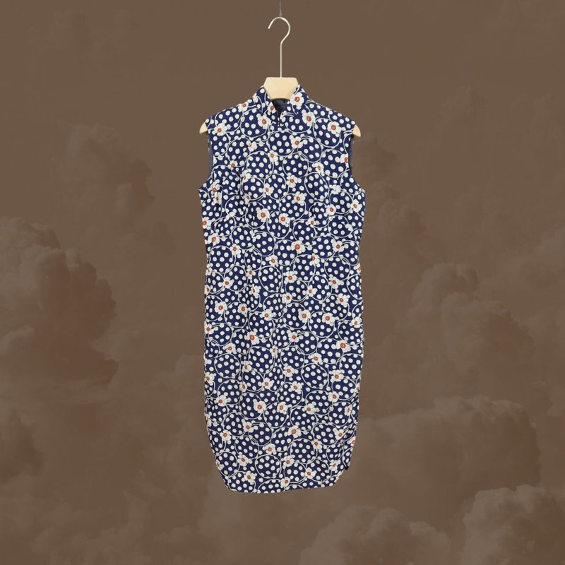 Second-hand refurbished dark blue white flowers dots antique custom-made sleeveless cheongsam CA0912 - One Piece Dresses - Polyester Blue