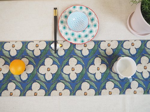 糖包包 藍色花磚桌巾桌布條布藝新家禮物居家美感布條