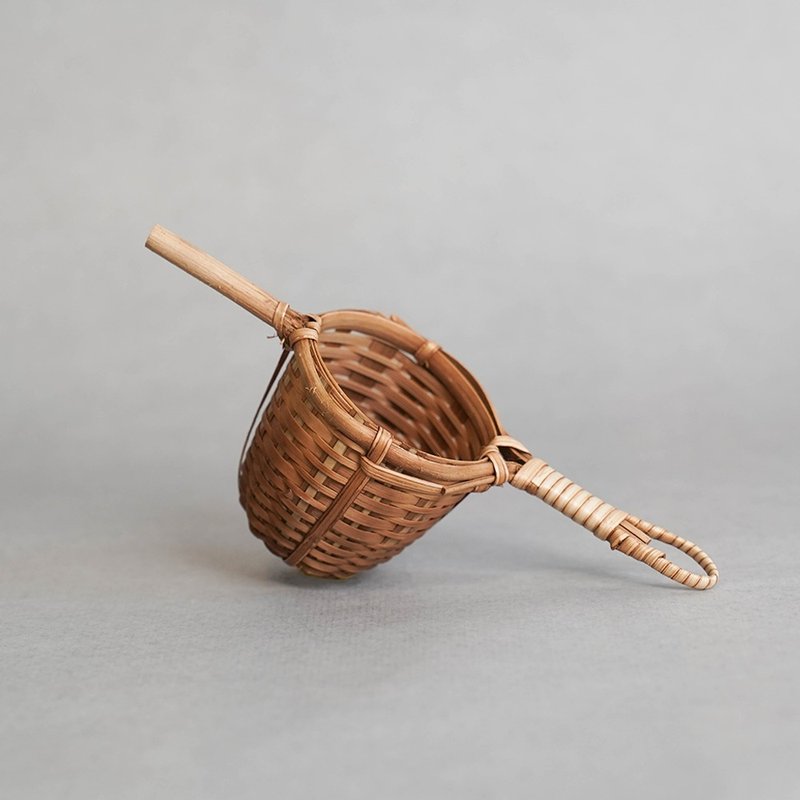 【選物禮品】洋嘎-純天然手工竹製濾茶器 /泡茶工具/手工編織 - 茶壺/茶杯/茶具 - 竹 卡其色
