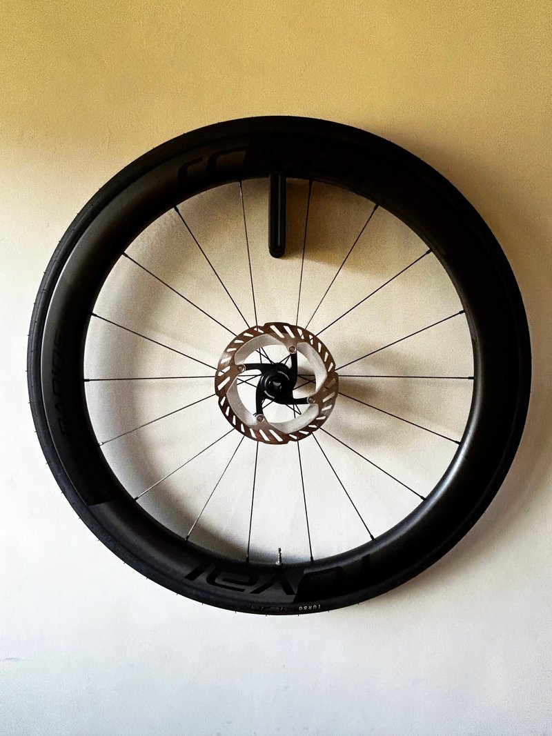 No drilling required for bicycle wheel hanger - Bikes & Accessories - Plastic 