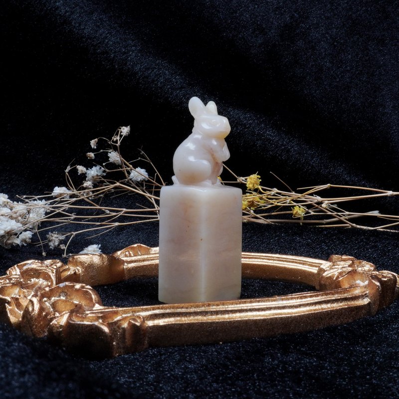Customized hand-carved seal-|Laos stone rabbit 1.8x1.8 CM|Hand-carved ...