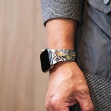 SOULITE エンボス加工の羽根モチーフ バングル 44mm urutor SOULITE エンボス加工の羽根モチーフ バングル 44mm urutor