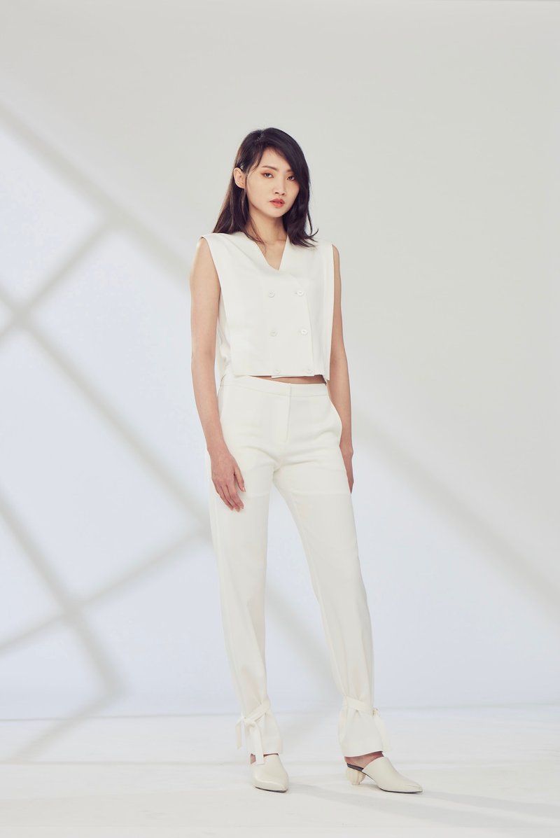 Off-season sale 白色束口褲 - 女長褲 - 其他人造纖維 