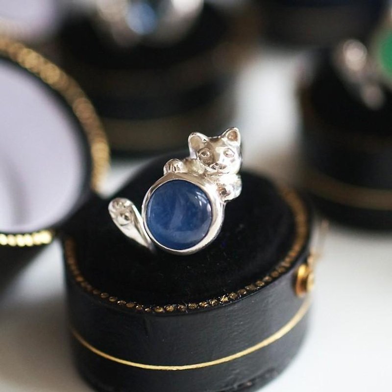 Iroid Cat Ring Kay Night - General Rings - Other Metals 