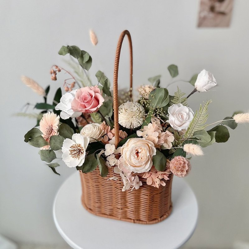 [踸踸Garden Lane Floral] Oval Preserved Flower Basket (L) - Dried Flowers & Bouquets - Plants & Flowers 