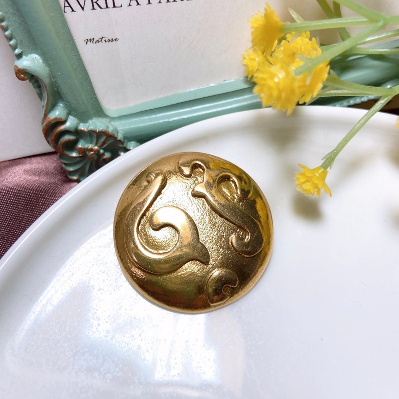【西洋古董飾品】YSL名牌精品 法國 極致稀有抽象設計 胸章胸針 - 胸針 - 貴金屬 金色