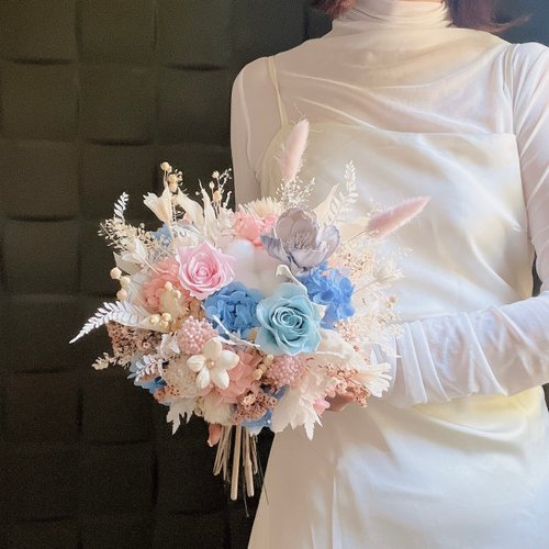 Leisure-r閒暇人‧花藝設計 藍粉色永生捧花 新娘捧花 永生玫瑰花捧花 公證捧花 登記捧花