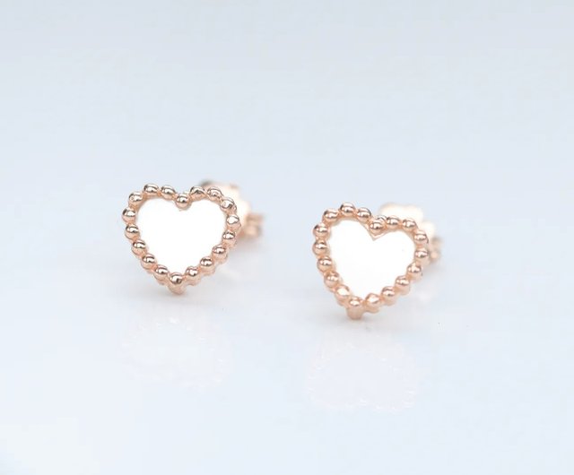 Kaya14kgfマザーオブパールマーメイドカービングピアス/イヤリング ギフトにおすすめ♡《14kgf》マザーオブパールと淡水パールの