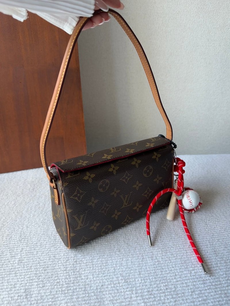 中古包 LOUIS VUITTON 表參道限定盒子包 - 手提包/手提袋 - 其他材質 咖啡色