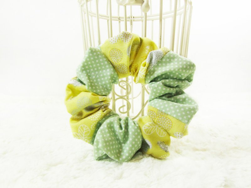 Hand made hair scrunchy- Sunlight forest - Hair Accessories - Other Materials Green