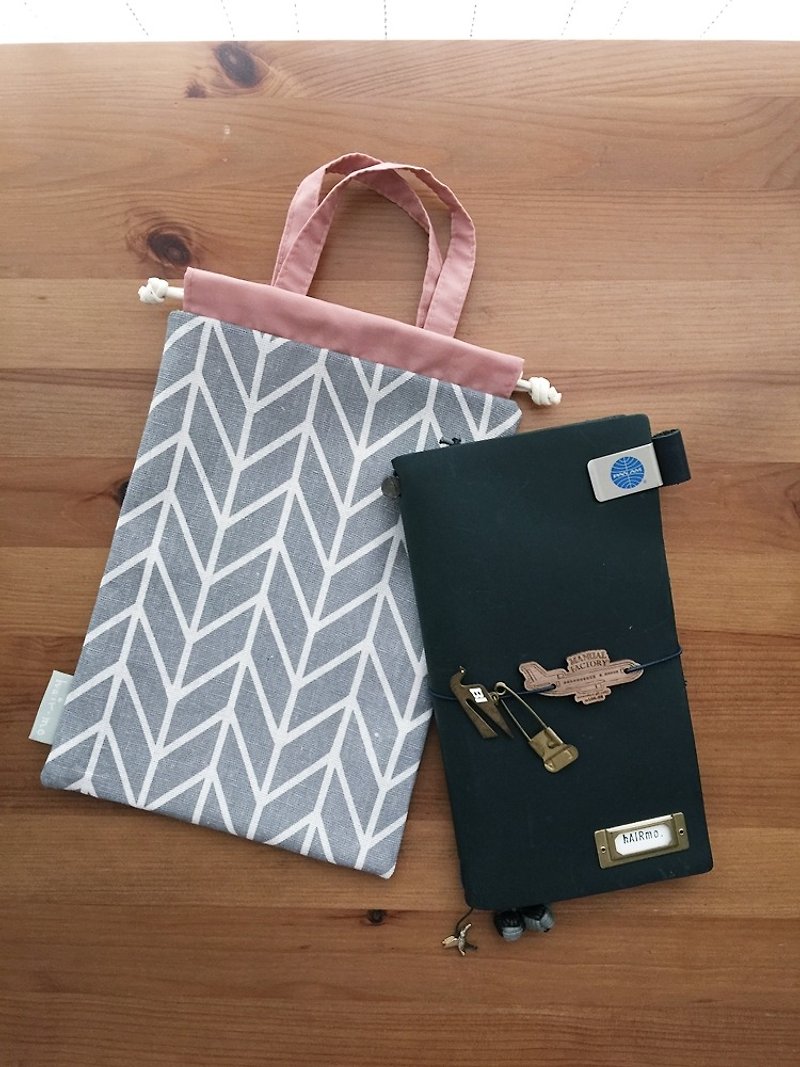 Hairmo Japanese style arrow line account/notepad storage bag (tn/hobo/MD/diary) - Notebooks & Journals - Cotton & Hemp Gray