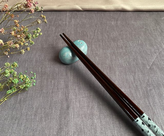 ハンドメイド　陶芸　箸置き 陶器箸置き カレイ はし置き 箸休め 置物 かわいい 魚 手作り