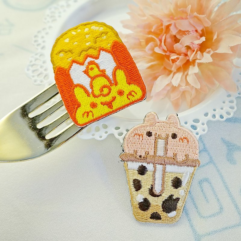 Embroidered Badge Chicken Cutlet with Pearl Milk Tea