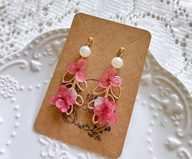 ハンドメイド 花デザイン ピアス ハンドメイド ピンク花デザインピアス - メルカリ