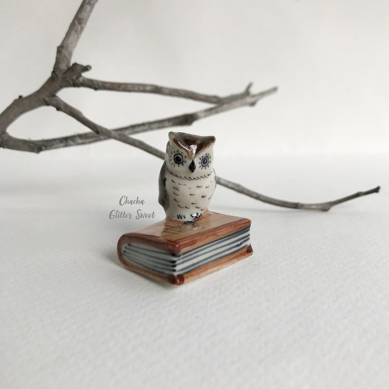 Owl tiny book - Stuffed Dolls & Figurines - Pottery Brown