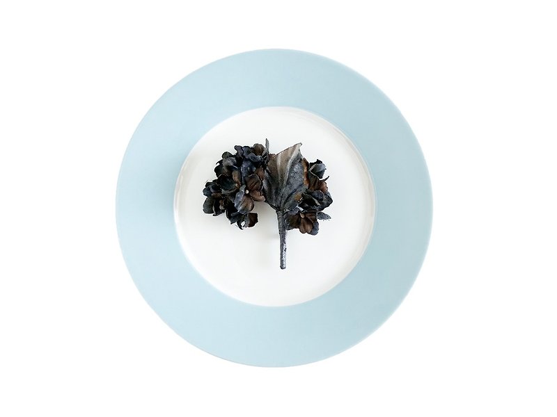 Corsage : Rusted Black hydrangea. (Type-A) - コサージュ - コットン・麻 ブラック