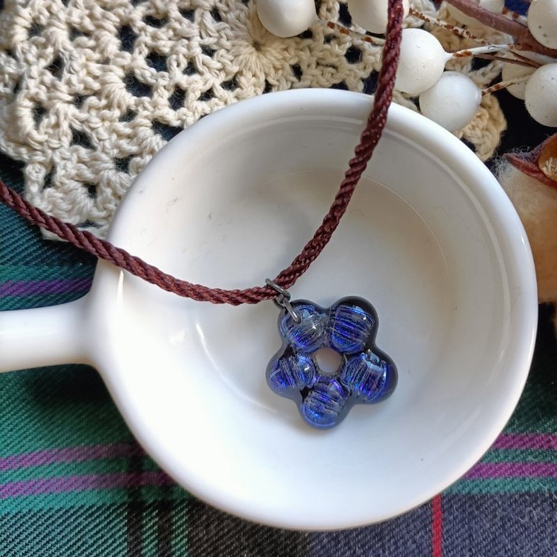 Glass flower necklace - Necklaces - Colored Glass Blue