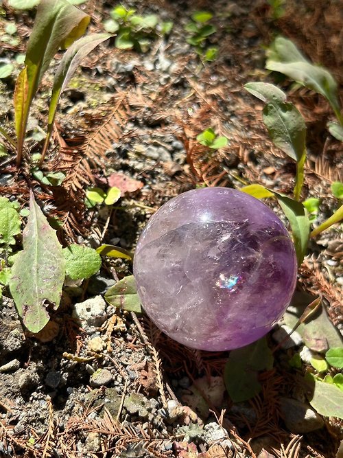 華光-藏晶閣🔮 華光-藏晶閣 | 共生彩虹紫水晶球 | 生命靈數 | 對應眉心輪 頂輪