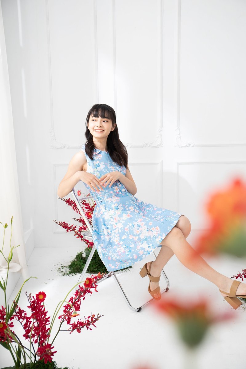 【Osaka Print】 Agent P Military Button-Front Short Dress Convertible Vest Skirt - Fabric Unavailable, Color Options Available - ชุดเดรส - ผ้าฝ้าย/ผ้าลินิน สีน้ำเงิน