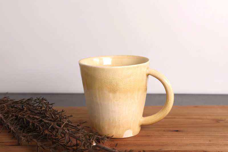 雅黃灰杯 - 咖啡杯/馬克杯 - 瓷 黃色