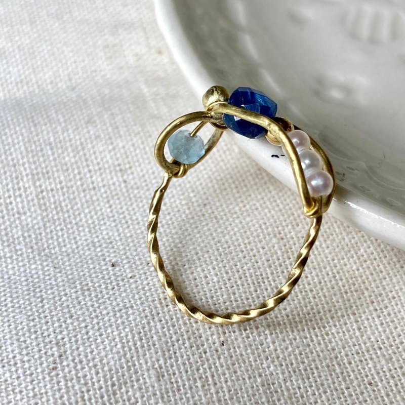 Laolin Groceries | Kyanite Stone Frame Ring - Take Aquamarine - General Rings - Other Metals Gold