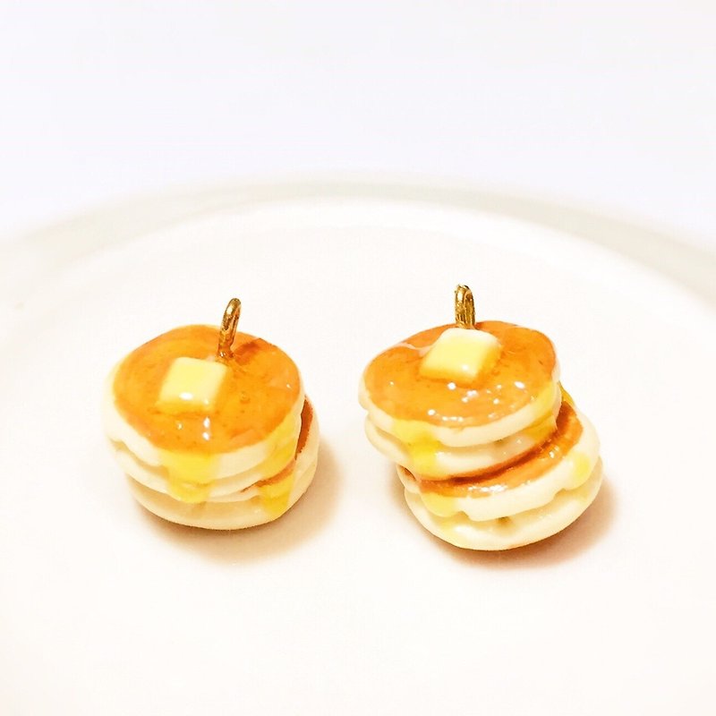 Thick Honey Cream Muffin Earrings (set of two) (can be changed to Clip-On-on style) - ต่างหู - ดินเหนียว หลากหลายสี