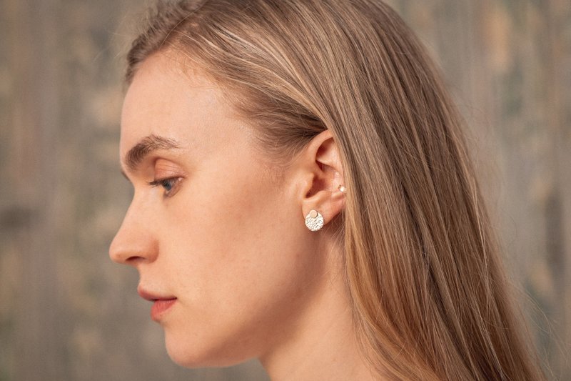 ECUADOR EARRINGS 耳環 - 耳環/耳夾/耳骨夾 - 貴金屬 金色