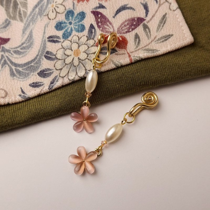 Flowers and Alice Pain-Free Ear Clips / Pink - Earrings & Clip-ons - Other Metals 