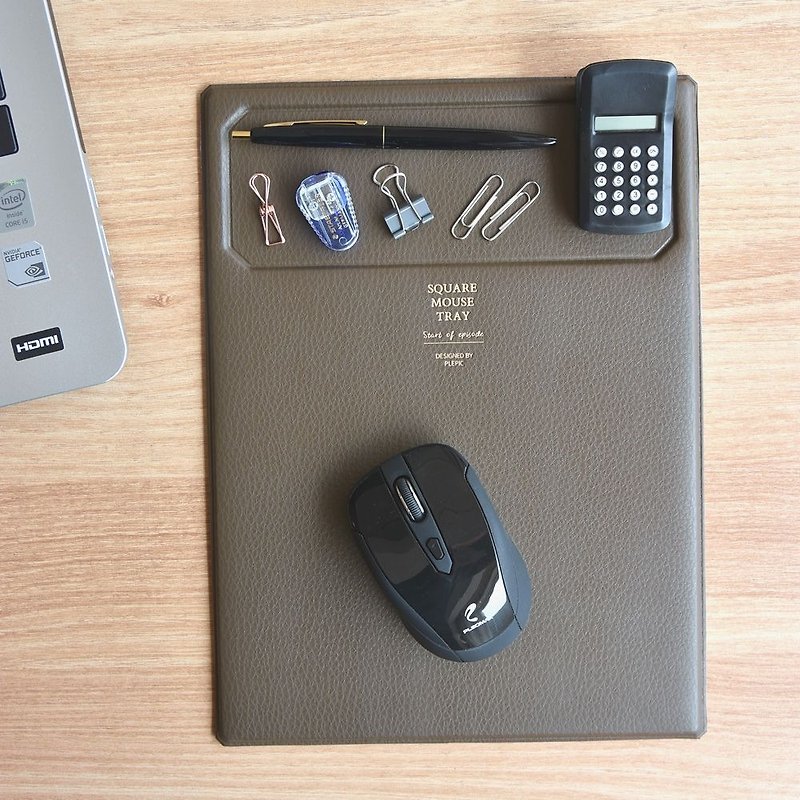 PLEPIC Staff Collection Leather Mouse Pad - French Brown, PPC94539 - แผ่นรองเมาส์ - หนังเทียม สีนำ้ตาล